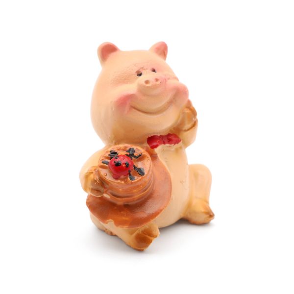 Миниатюра кукольная: Свинка со шляпой 3,5х2 см, AS15-11