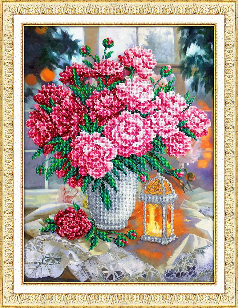 Набор для вышивания бисером Паутинка, Фонарик и пионы, 28х38 см