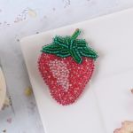 Набор для вышивания бисером Klart, Брошь. Клубника, 4.5х6 см