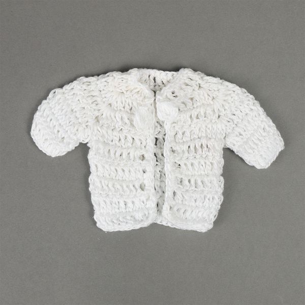 Кофта вязаная мини (ручная вязка), ширина 8см длина 9см рукав 5см цв.белый