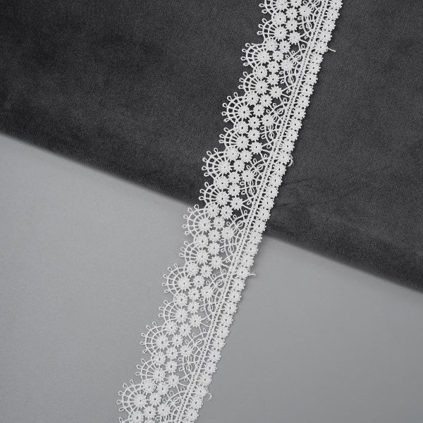 Кружево гипюр (плетёное) 35 мм, / 13.72 метра, белый