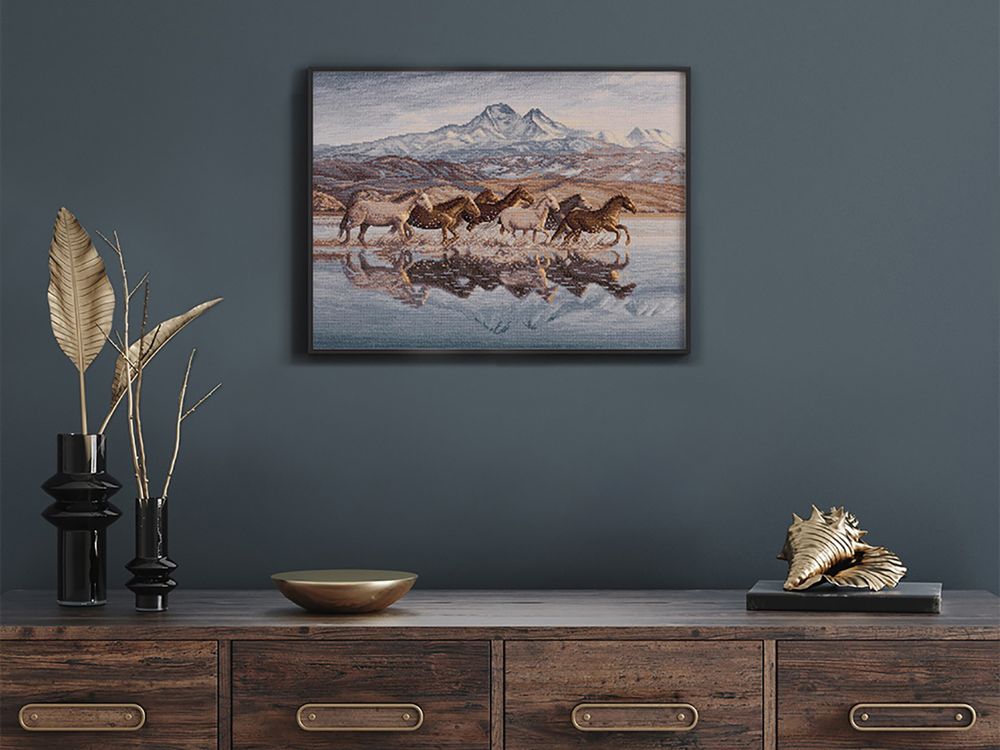 Набор для вышивания нитками Panna, Золотая серия, Бегущие по волнам, 38х30.5 см