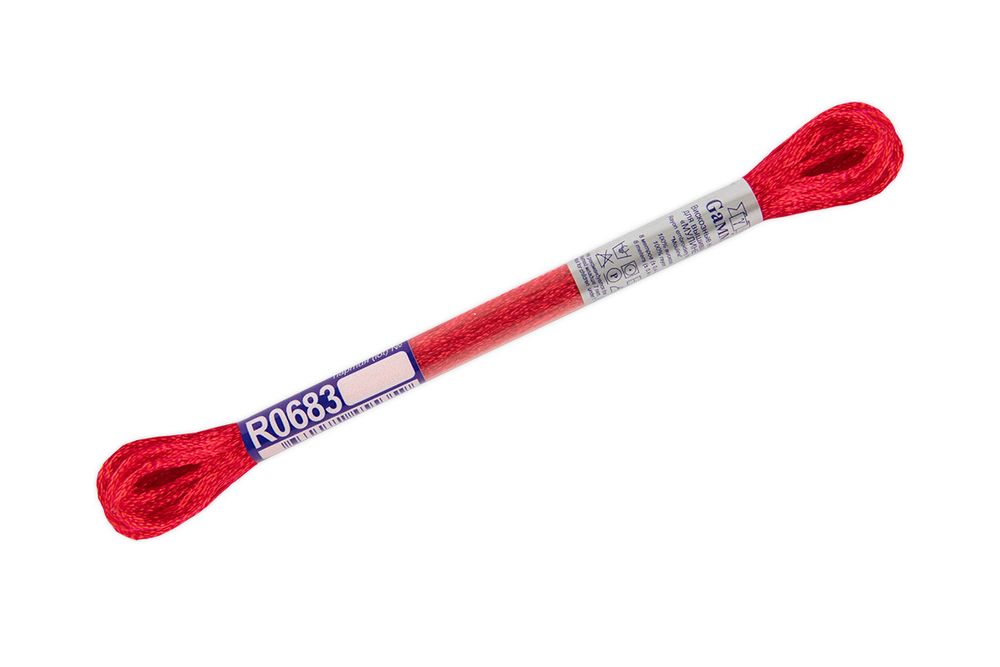 Мулине Gamma вискоза 100%, цв.R0683 красный, 12 мотков по 8 метров