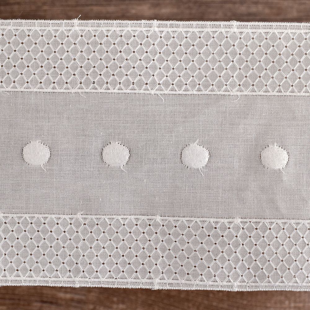 Кружево шитье (вышивка на батисте), прошва, 90 мм, цвет белый, 13,8 м /TOS/