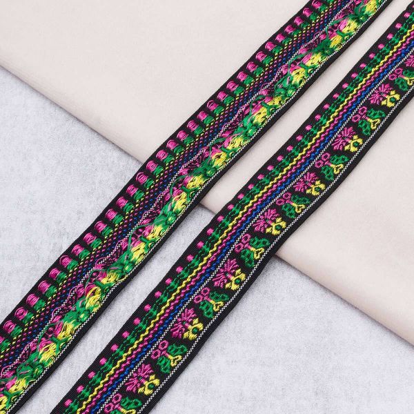 Лента (тесьма) жаккардовая 28.0 мм / 10±0.5 метров, черный/розовый, 2068