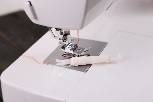 Нитковдеватель, для швейных машин и оверлоков, Micron