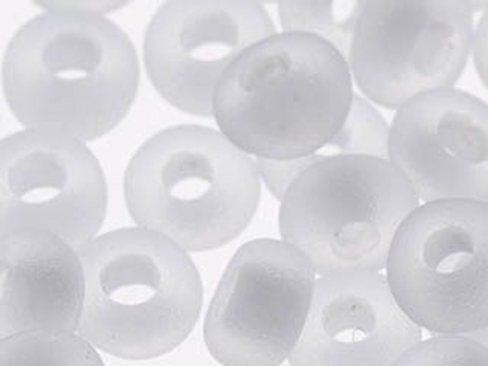 Бисер Preciosa прозрачный матовый, цветной центр 10/0 (2.3 мм), 1х50г, цв. 38302