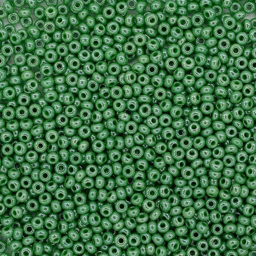 Бисер Preciosa непрозрачный с жемчужным покрытием, 10/0 (58250), круг. отв., 500 г