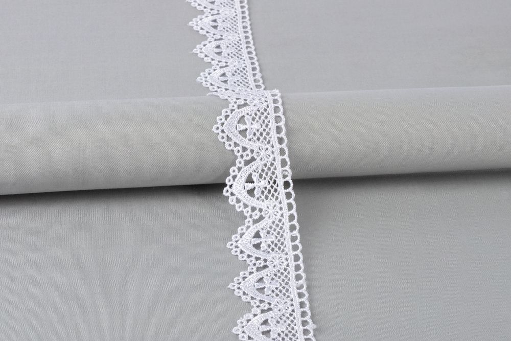 Кружево гипюр (плетёное) 35 мм / 10 м, GP001WH белый, Gamma GGM-3503