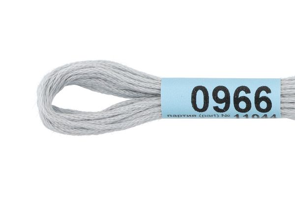 Мулине Gamma 100% хлопок, цв.0966 бл.серый, 24 мотка по 8 метров