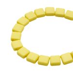 Бусины пластик 6х6х3 мм, 50 г, с двойным отверстием, плоский квадрат, 8 бледно-желтый, Astra&Craft 7429