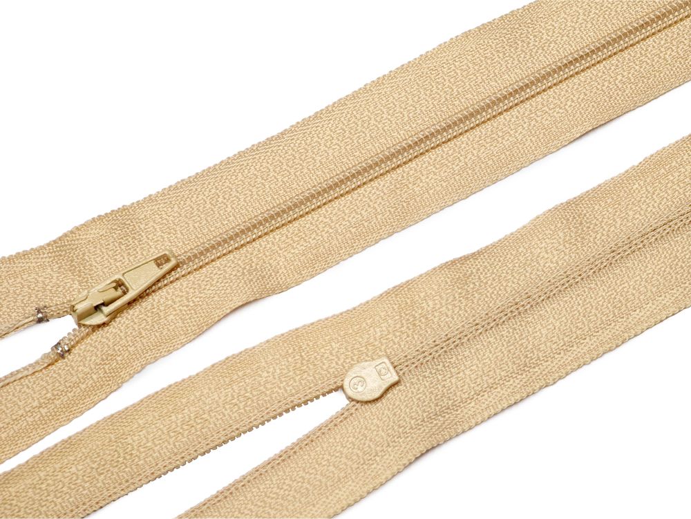 Молния спираль (витая) (цв.SBS) брючная Т3 (3 мм) 1 зам., н/раз., 20 см, автомат, S-127 бежевый, уп.100 шт