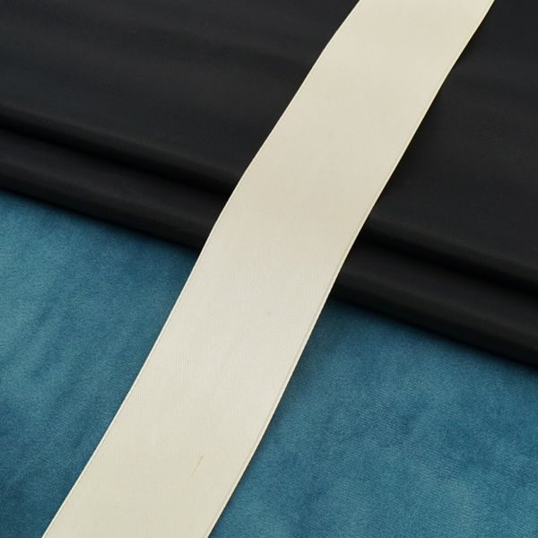 Лента атласная 2-сторонняя 50.0 мм / 22.86±1 метров, C1008 молочный, 6102-0016, Globus