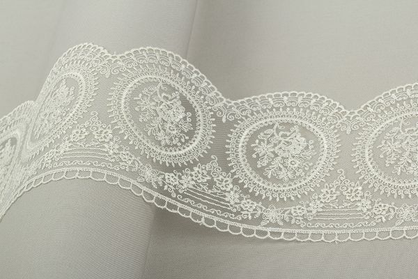 Кружево на сетке широкое 115 мм / 8.8 м, TL003CR кремовый, Gamma GKM-11501