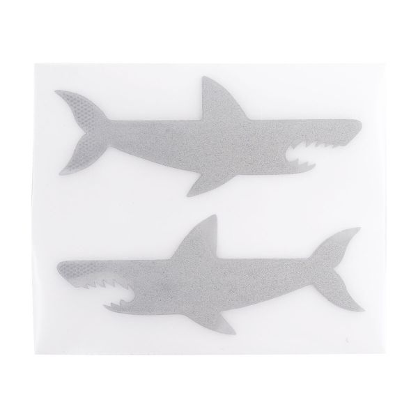 Набор светоотражающих наклеек на одежду Акула 7х7см