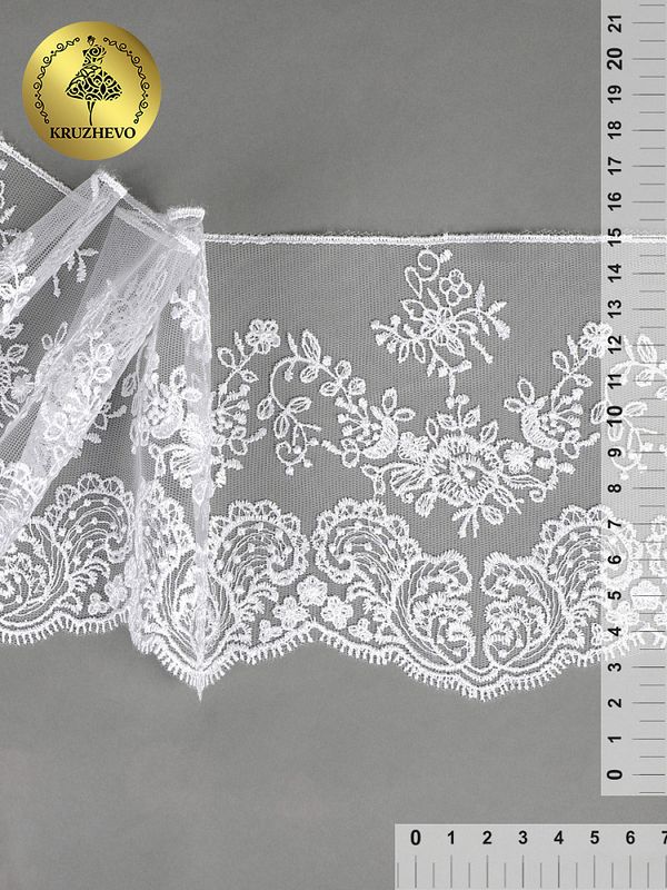 Кружево на сетке 130 мм / 9 метров, TR.BL.40466, теплый белый