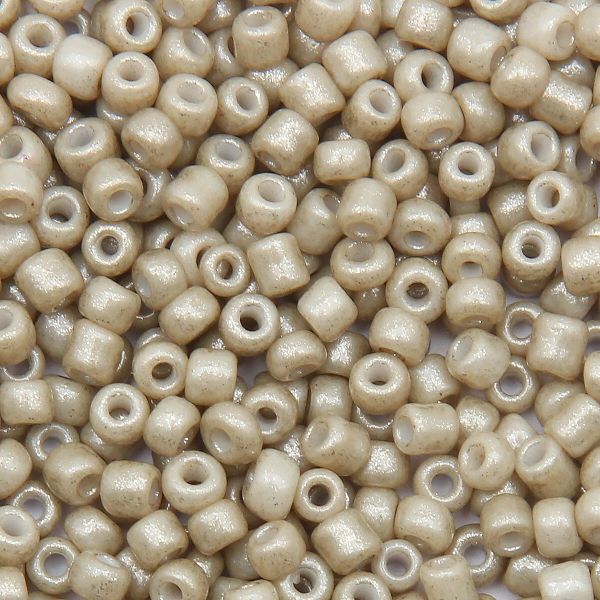 Бисер Astra&Craft 11/0 (2.1 мм), 200 г (10х20 г), цв. 975-О кофе с молоком/непрозрачный, матовый