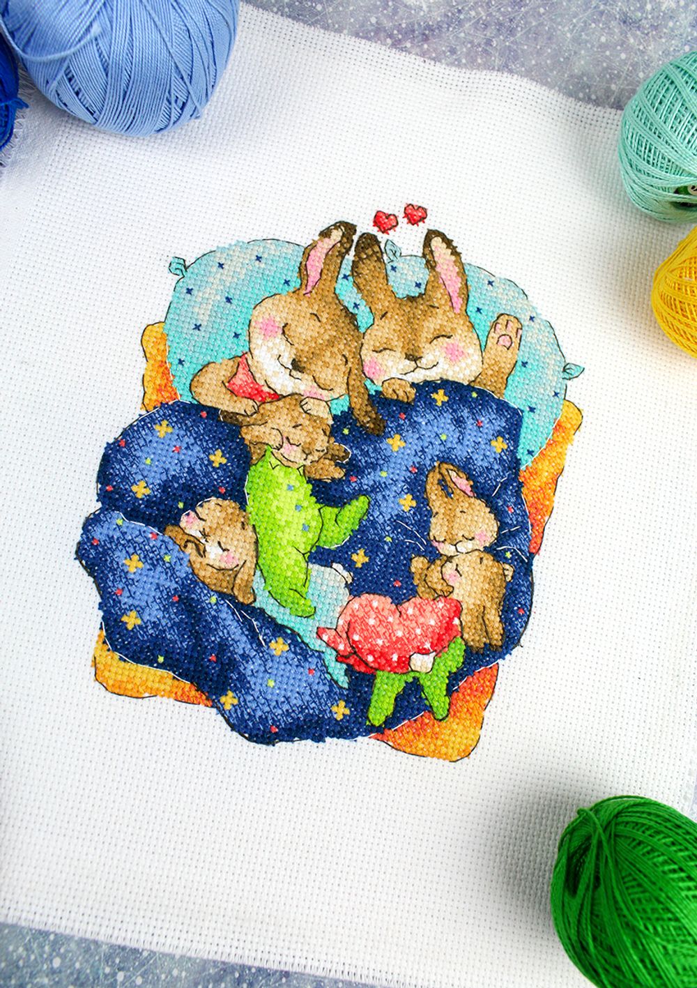 Набор для вышивания нитками МП Студия М-769, Зайкины сны, 18х15 см