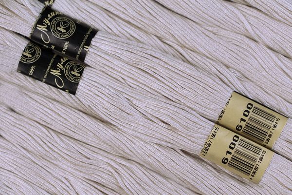 Мулине Ideal ТВ, 24 мотка по 8 метров, цв. 528