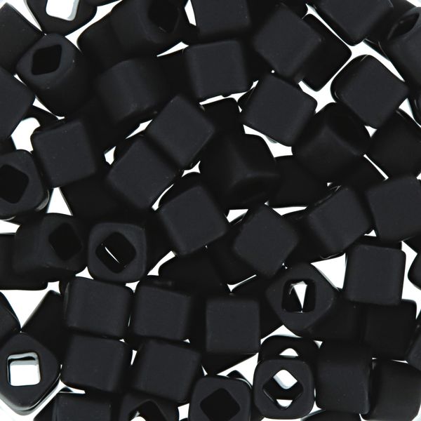 Бисер Toho Cube 3 мм, 25 г (5х5 г), 0049F черный/матовый