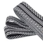 Стропа (ременная лента) 38 мм / 3 метра, [40 г/пог.м], с принтом 2-сторонняя, T070 черный/белый), 3Al352