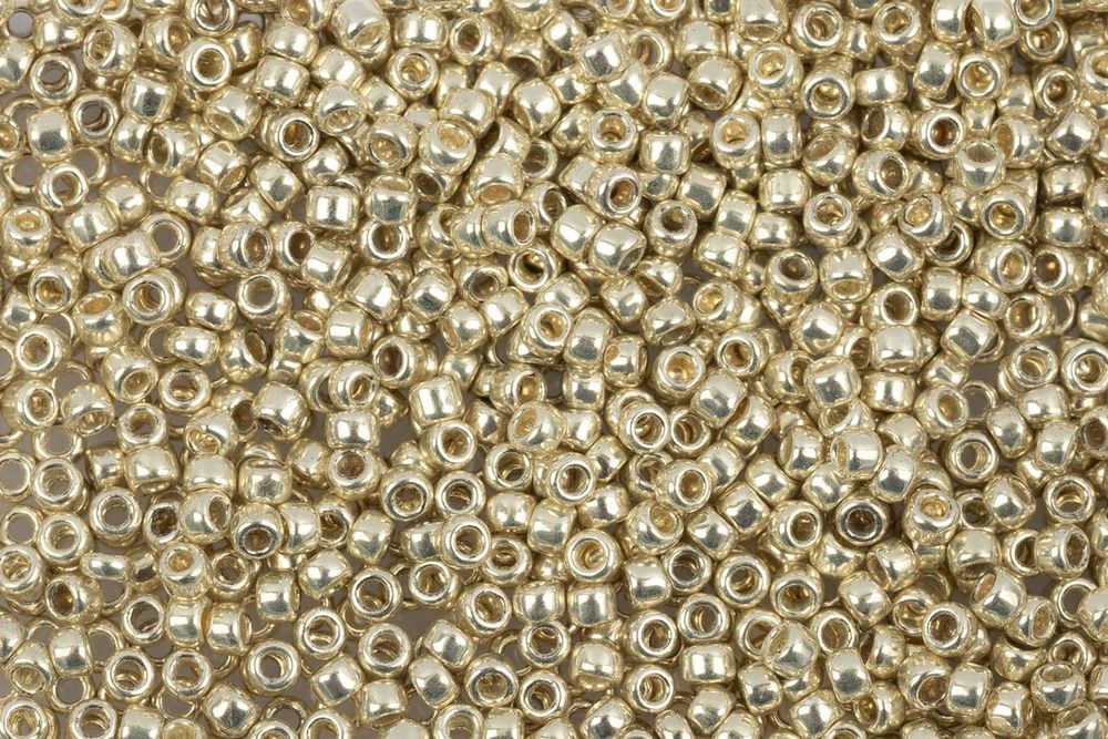 Бисер Toho 15/0 круглый (1.5 мм), 25 г (5х5 г), 0558 серебряный