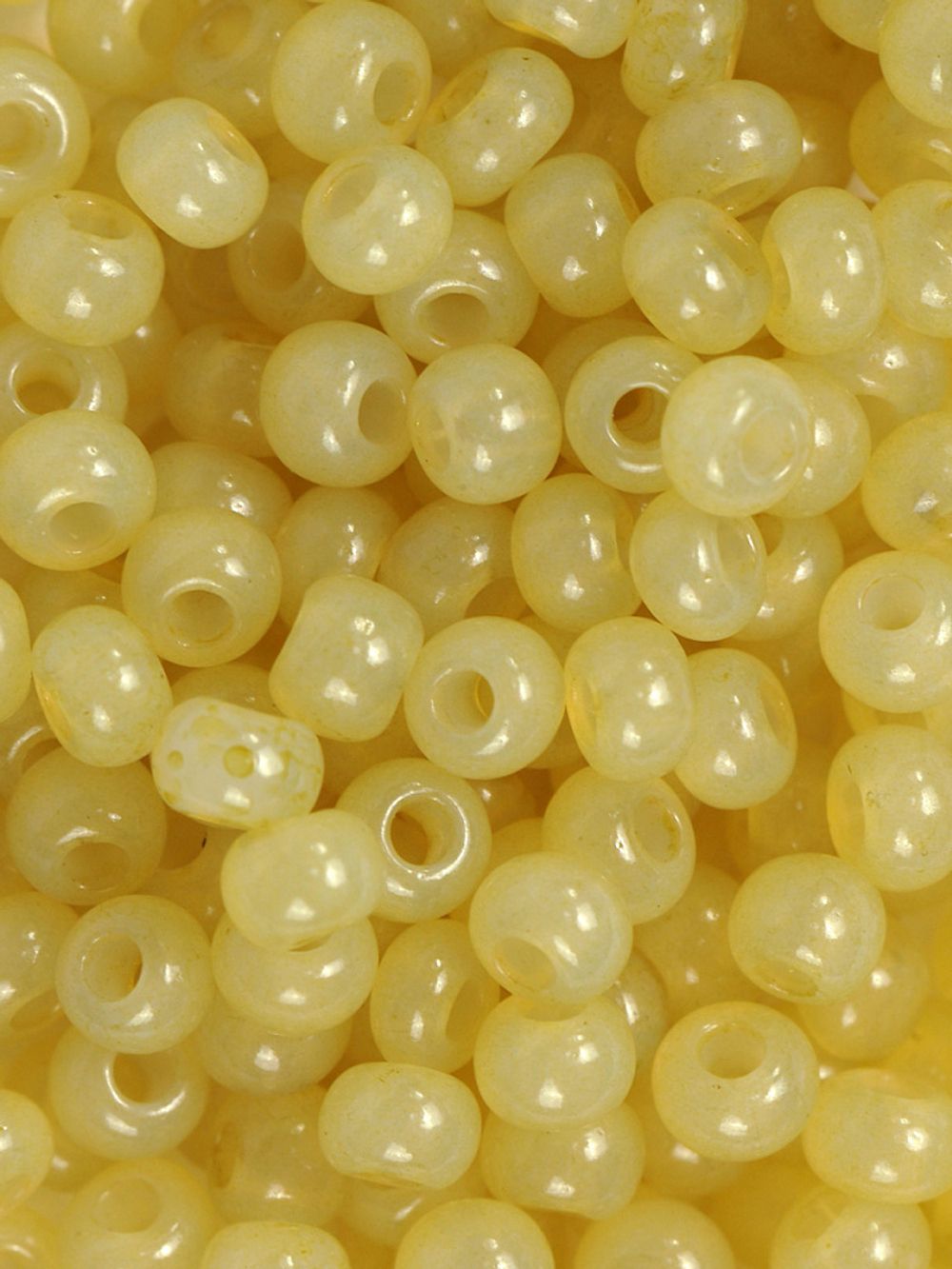 Бисер Preciosa 10/0 (2.3 мм), 50 г (10х5 г), цв. 02151