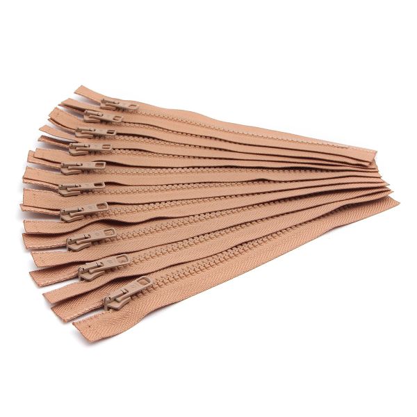 Молния трактор Arta Т6 (6 мм) 1 зам., н/раз., 18 см, цв. 071 св.бежевый, уп.10 шт