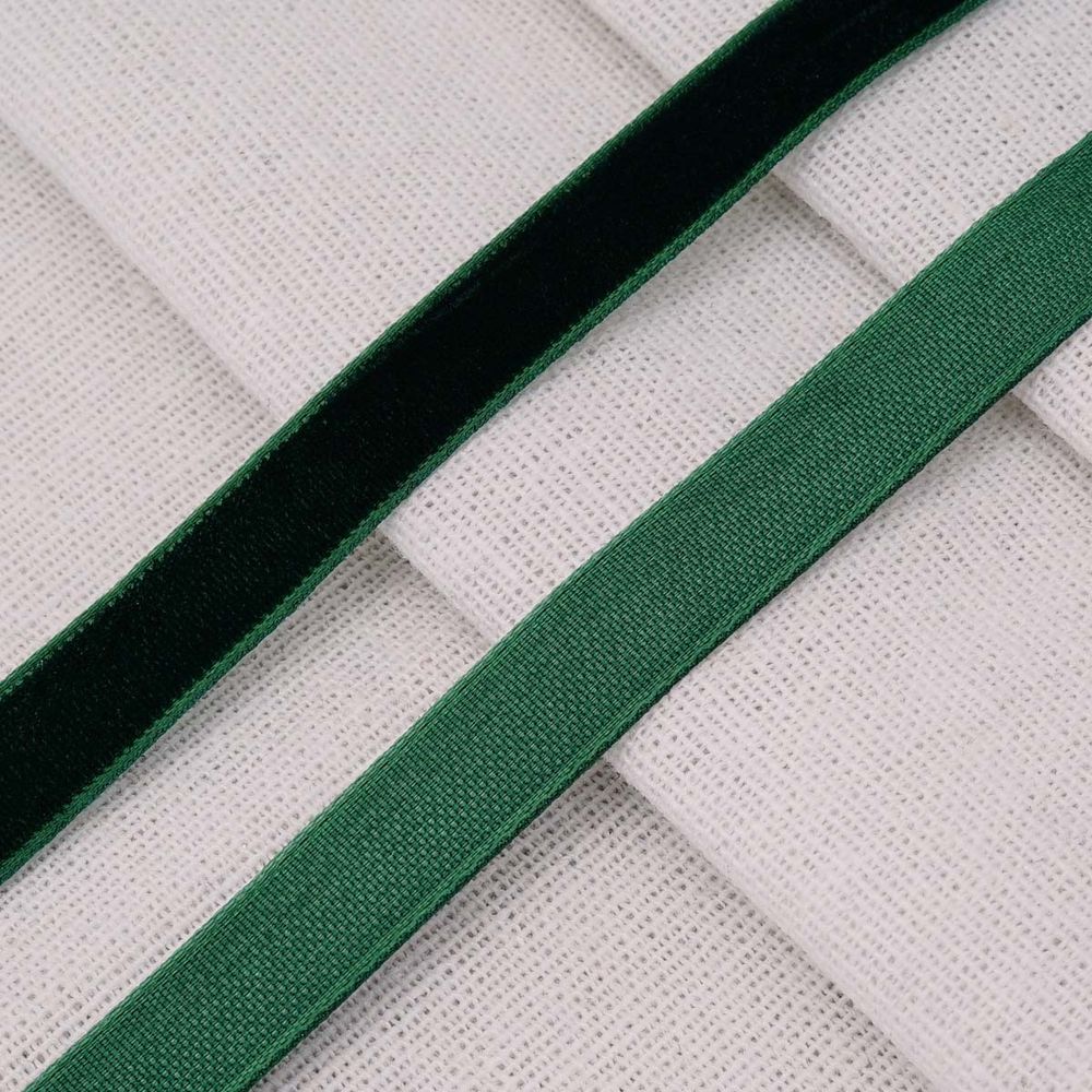 Лента бархатная (тесьма) 09.0 мм / 32.9±2 метров, 0081-1006, 165 темно-зеленый