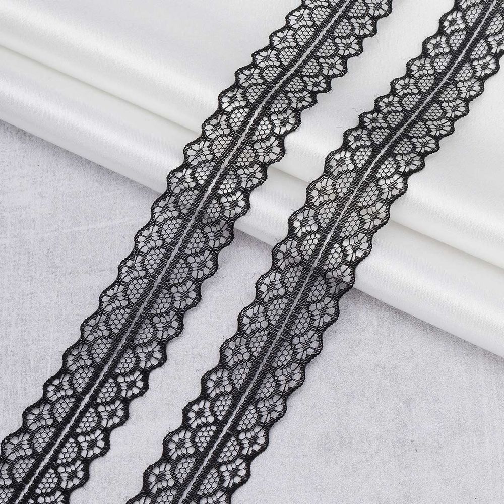 Кружево капроновое 30 мм, / 13.72 метра, черный