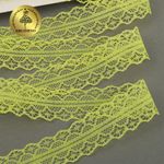 Кружево отделочное в стиле "трикотаж" 30 мм, 1659-1 цв.211 желтый уп.27,4м