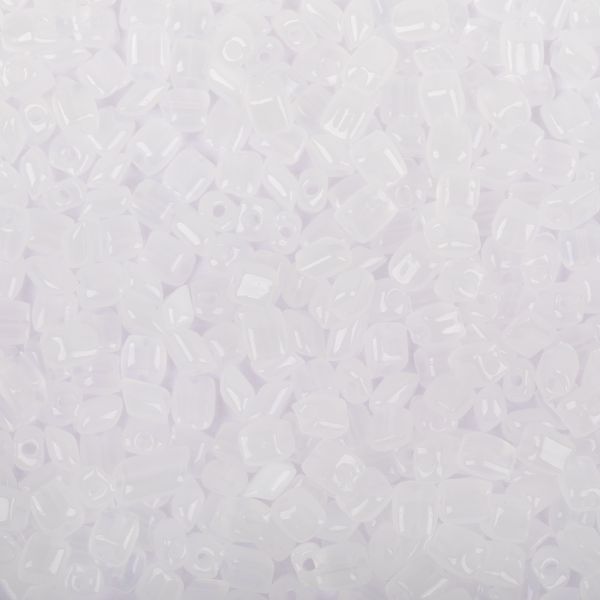 Бисер Preciosa Oblong 3.5 мм, 50 г, 02090 прозрачный/белый, 321-71001