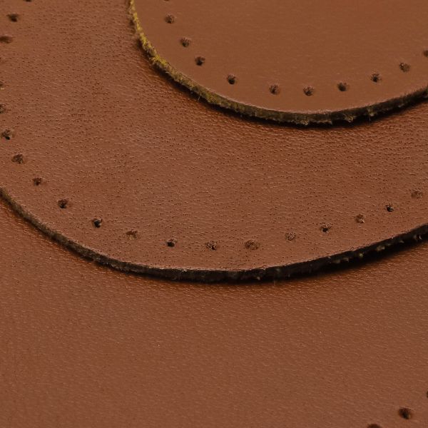 Набор заплаток пришивных из кожи, овал 4х5,5см, 6х8,2см, 8х10,9см, с перфорацией, 3 шт (02 светло-коричневый), 9404