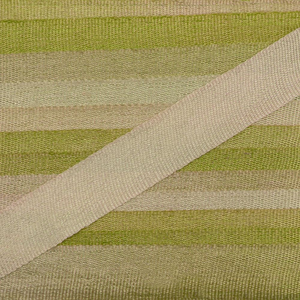 Лента (тесьма) шелковая 7.0 мм / 45.5±0.5 метров, M024 серо-зеленый/зеленый, Gamma SRM-7