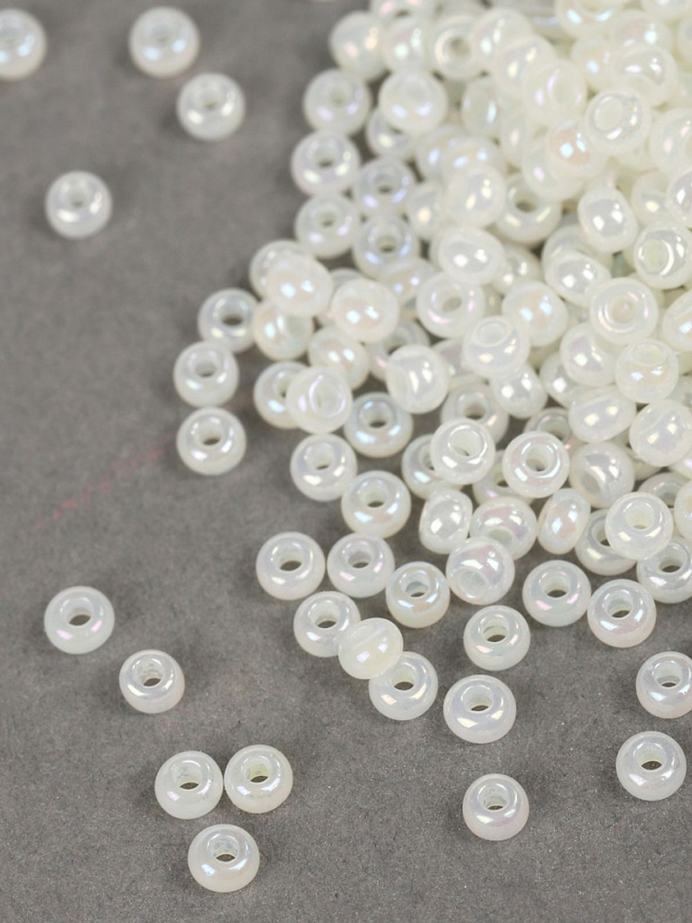 Бисер Preciosa 10/0 (2.3 мм), 50 г (10х5 г), цв. 57206