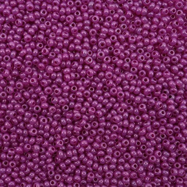 Бисер Preciosa алебастр с цветным покрытием 10/0 (2.3 мм), круг.отв., 50 г, (17325)