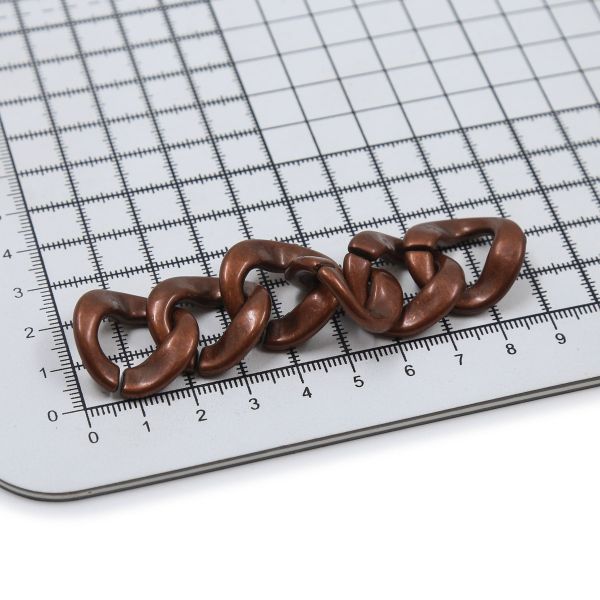 Цепь пластик 10 см, размер звена 23х23 мм, медь