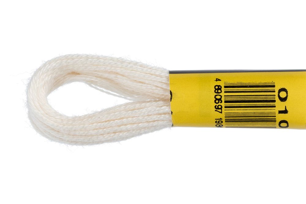 Мулине ПНК им.Кирова цв.0102 молочный, Россия, 24 мотка по 8 метров