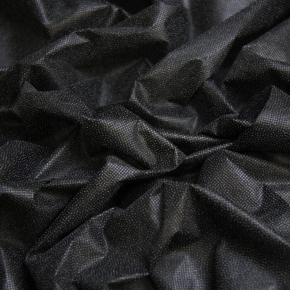 Флизелин клеевой 30 г/м², 150 см / 100 метров, черный, 6030 Флизелин клеевой 30 г/м², 150 см / 100 метров, черный, 6030