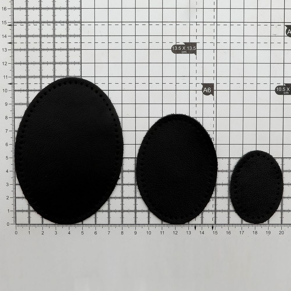 Набор заплаток пришивных из кожи, овал 4х5,5см, 6х8,2см, 8х10,9см, с перфорацией, 3 шт (01 черный), 9404