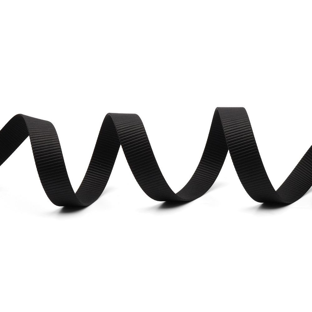 Стропа (ременная лента) 30 мм / 25 метров, толщ. 3.0 мм, [76 г/пог.м], 100% нейлон, черный