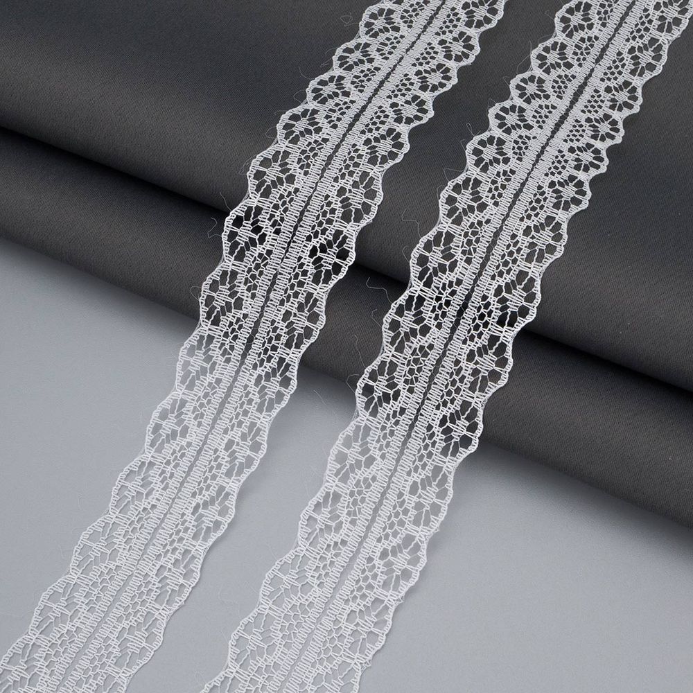 Кружево капроновое 30 мм, / 13.72 метра, 07 белый