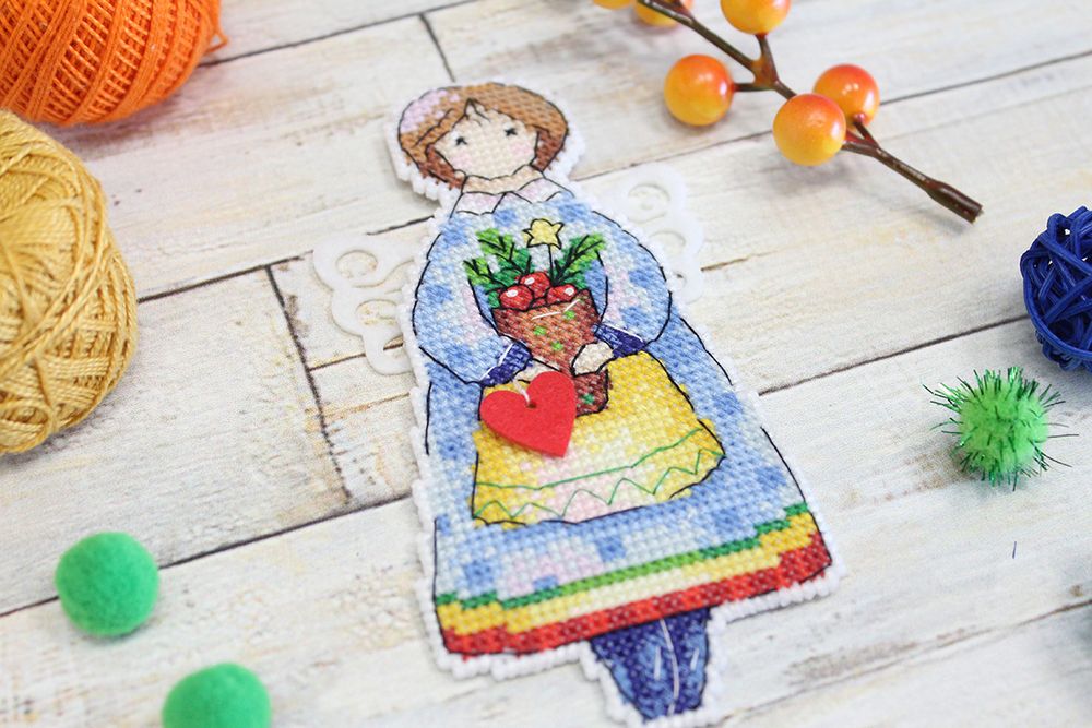 Набор для вышивания нитками МП Студия (Жар-птица), Ангел зимы, 13х6 см