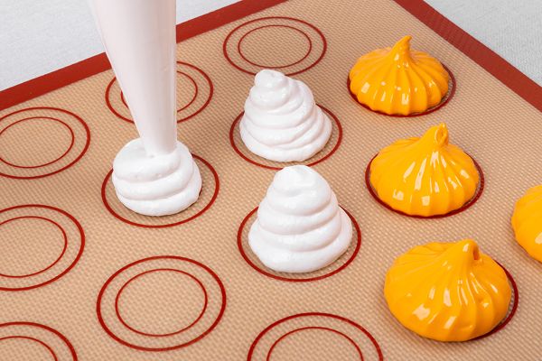 Мат для выпечки с разметкой для пирожных макарон 29.5х42 см, 1 шт, пирожные макарон, S-Chief SHF-0080