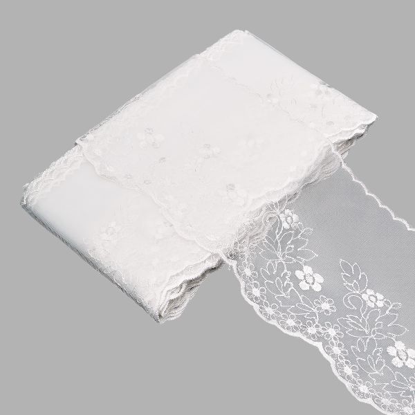 Кружево на сетке 140 мм / 13.72 метра, белый, 3AR3745