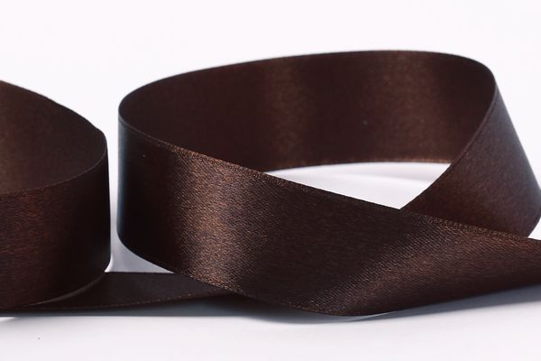 Лента атласная 1-сторонняя 25.0 мм / 33±2 метра, 154 т.коричневый, Gamma