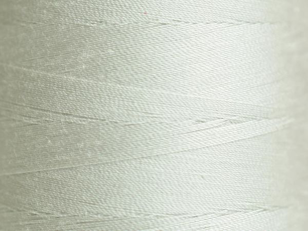 Нитки для машинной стежки Madeira Aeroquilt №40, 2750 м, цв. 8686, 9130B, 1 катушка