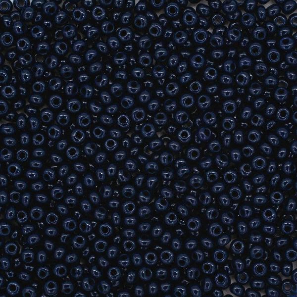 Бисер Preciosa непрозрачный 10/0 (33080) круг. отв., 500гр