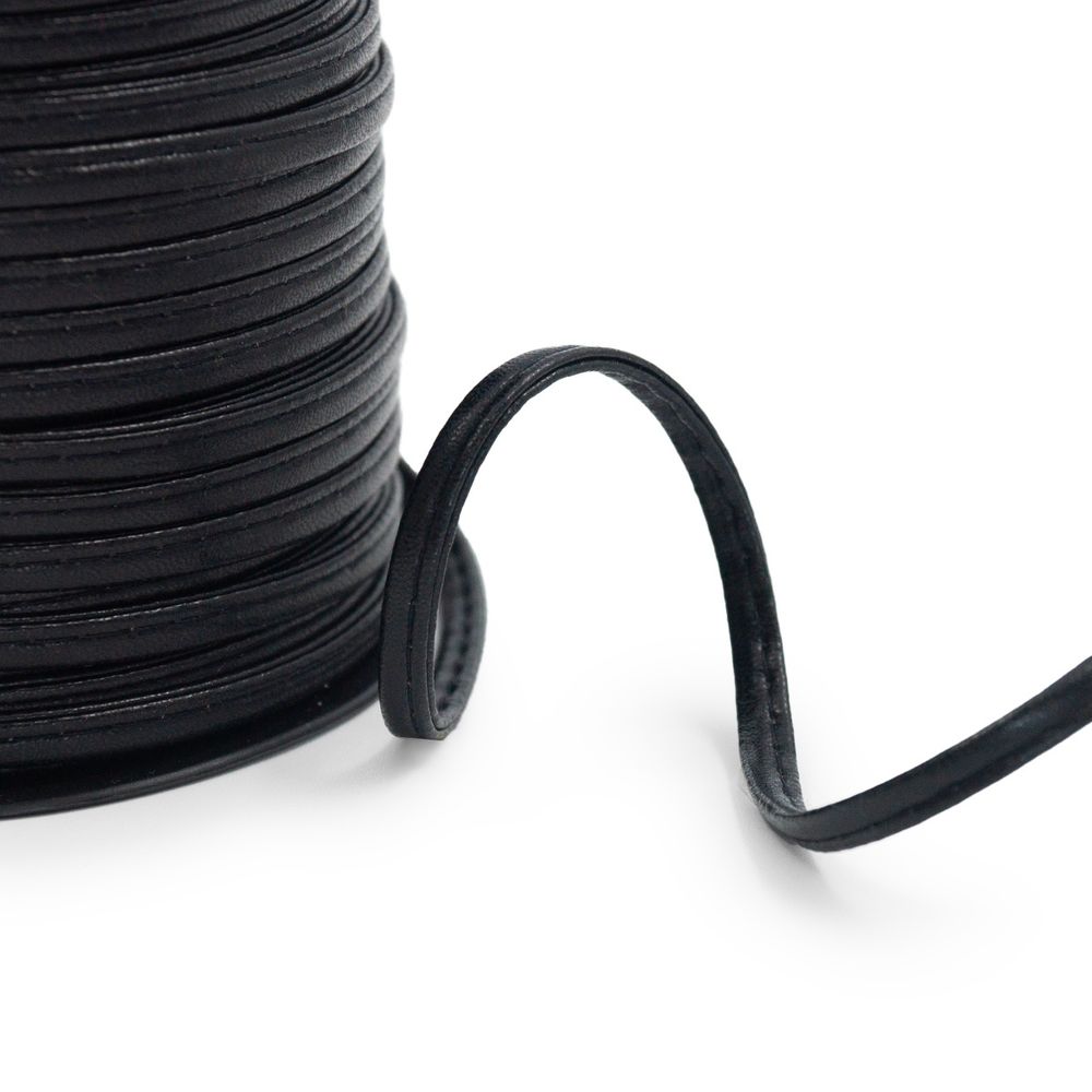 Шнур кожа искусственная ⌀5.0 мм / 50 метров, плоский, чёрный