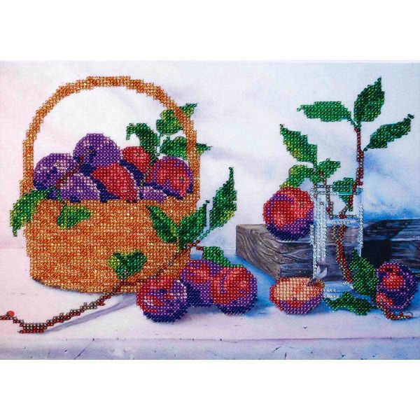 Набор для вышивания бисером Hobby&Pro, Корзинка со сливами, 28х20 см